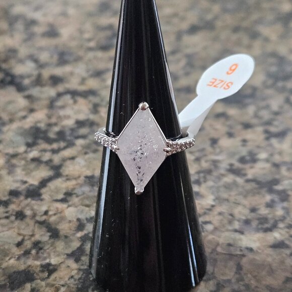 Bomb Party RG51666 "A Band Of Light " White Ice Crystal Sz 6 - Picture 1 of 5